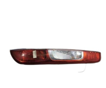 Piloto trasero derecho 4M5113404A de Ford Focus berlina (cap)