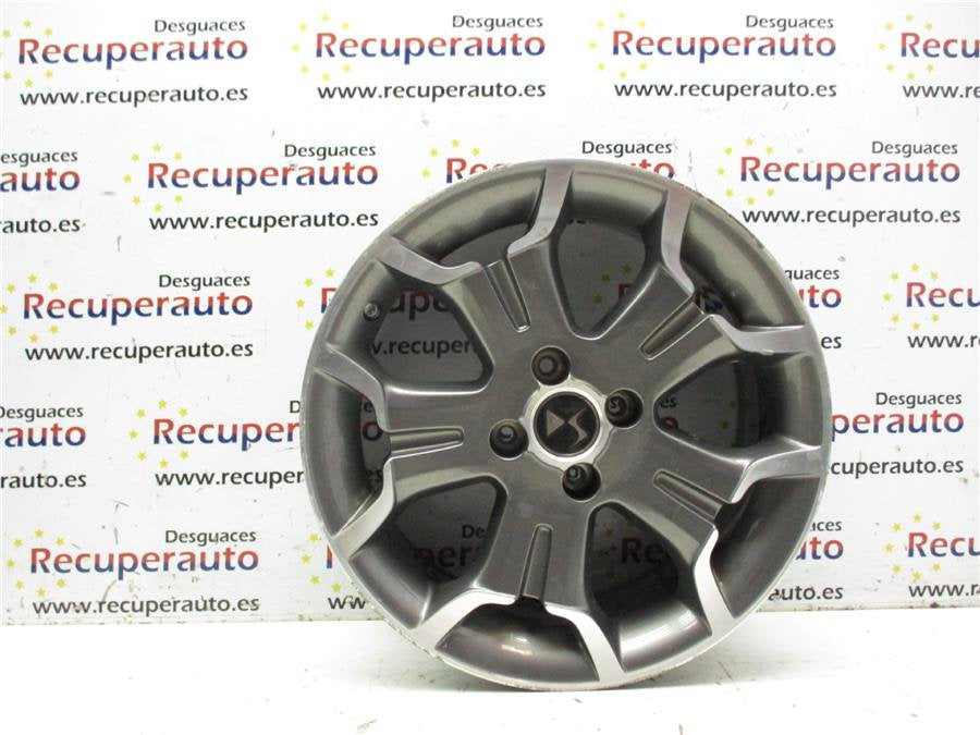 Llanta Citroen DS3