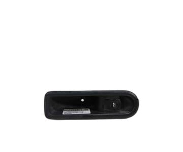 Interruptor puerta trasera izquierda 8200234357 de Renault Clio iii