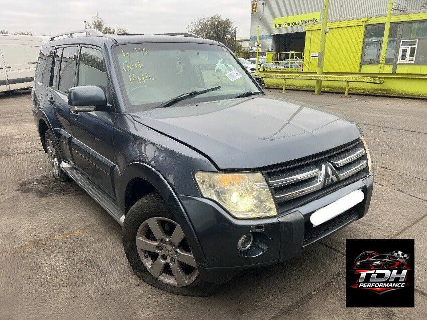 Mitsubishi Montero / Pajero IV V80 2006-2021 Gris - Despiece / Recambios