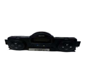 Mando calefacción 8200501461 de Renault Scenic ii (jm)