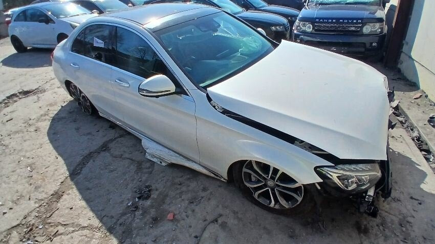 Mercedes-Benz Clase C W205 (2014-2021) Blanco - Despiece / Recambios