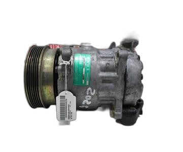 Compresor del aire acondicionado 8826110060 de Citroen C5 berlina