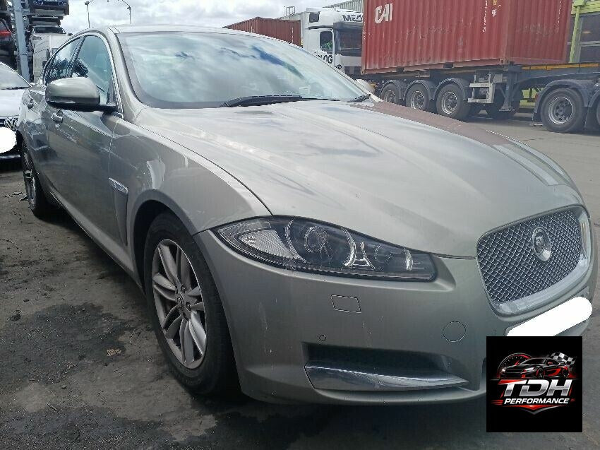 Jaguar XF X250 (2011-2015) Berlina Gris - Despiece / Recambios Usados
