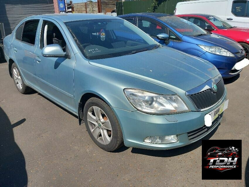 Skoda Octavia II (1Z) 2009-2013 Berlina Azul - Despiece / Recambios