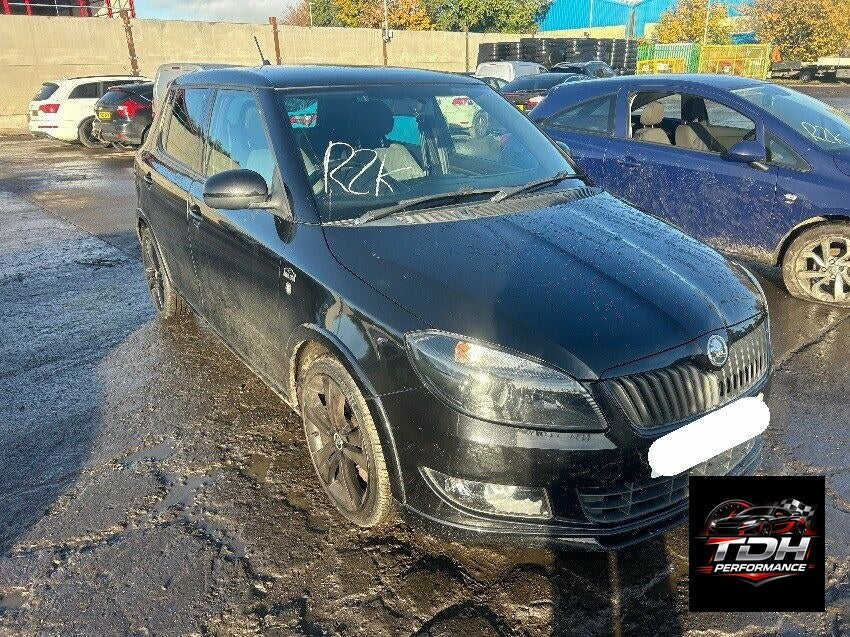 Skoda Fabia Mk2 (5J) 2010-2014 Negro - Despiece Completo y Recambios