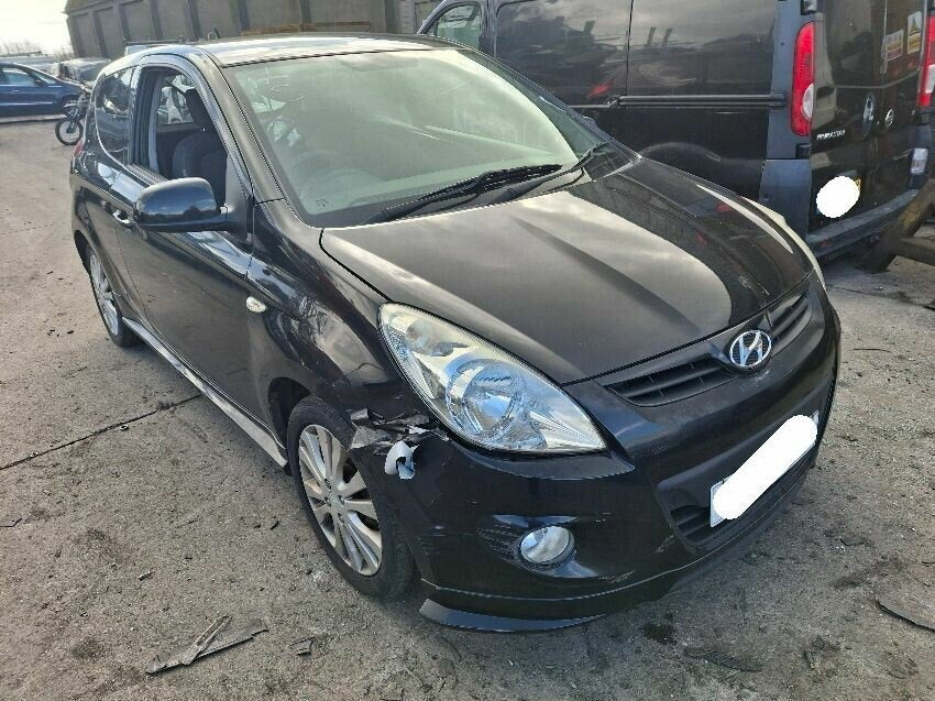 Hyundai i20 PB 3 Puertas (2008-2012) Negro - Despiece / Recambios