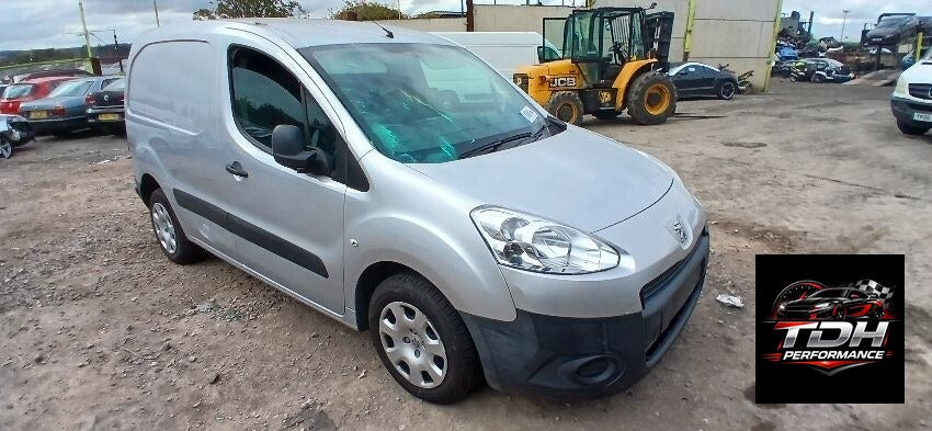 Peugeot Partner II B9 (2008-2018) Plata - Despiece / Recambios