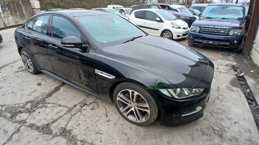 Jaguar XE X760 Berlina 2015-2019 Negro - Despiece / Recambios