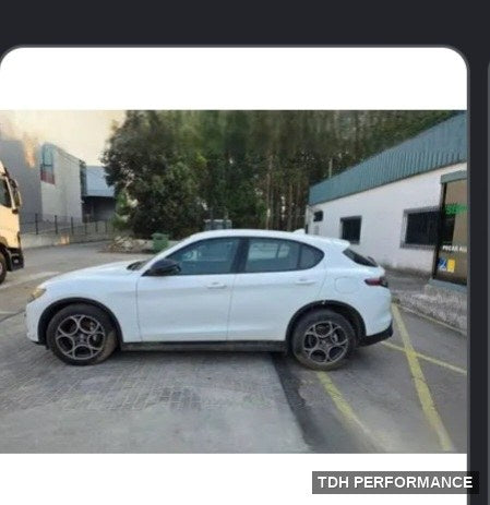 Alfa Romeo Stelvio blanco para despiece