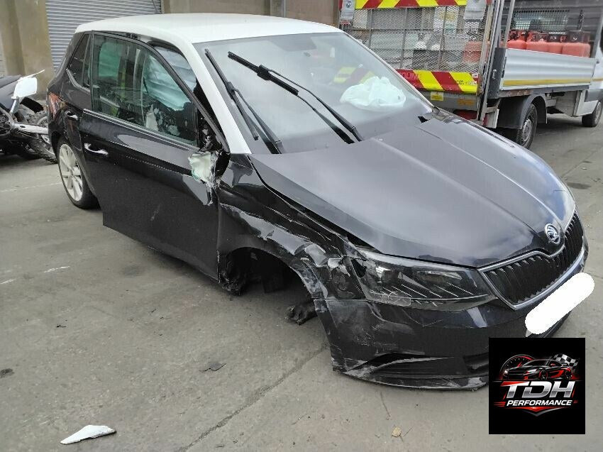 Despiece / Recambios Skoda Fabia III NJ (2014-2021) Negro Techo Blanco