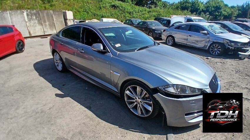 Jaguar XF X250 (2011-2015) Gris Plata - Despiece / Recambios