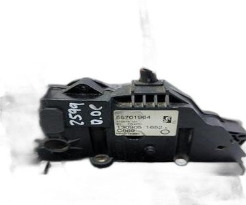 Cerradura puerta delantera derecha 55701964 de Fiat Ii punto (188) berlina