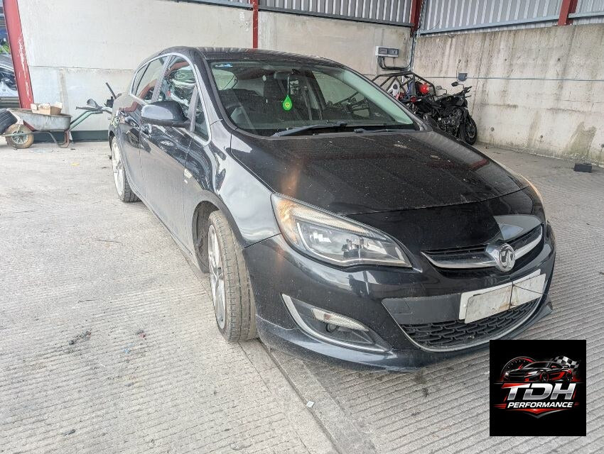 Opel Astra J (2009-2015) 5p Negro - Despiece / Recambios