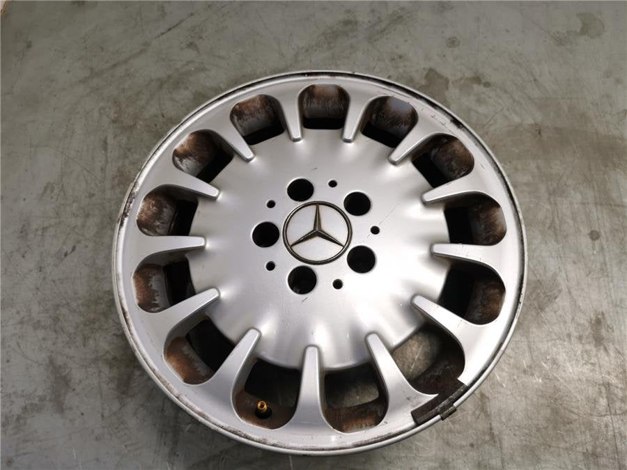 Llanta Mercedes-Benz - Clase E