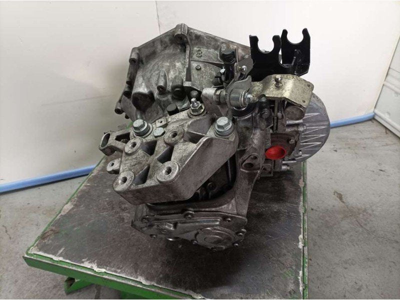Caja de Cambios Manual Peugeot Boxer Furgon Gran Volumen 335 L3H3 Pro Bluehdi 140 Stop Start 20GP23