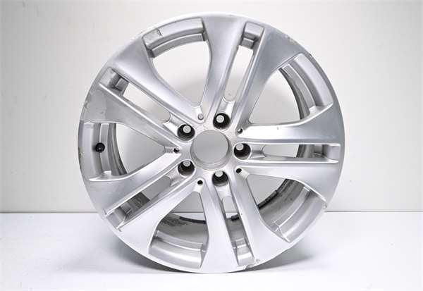Llanta Mercedes-Benz - Clase C