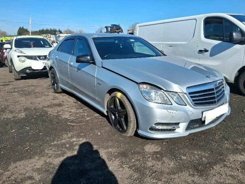 Despiece / Recambios Mercedes-Benz Clase E W212 (2009-2013) Berlina Plata