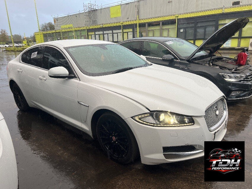 Jaguar XF X250 Berlina (2011-2015) Blanco - Despiece / Recambios