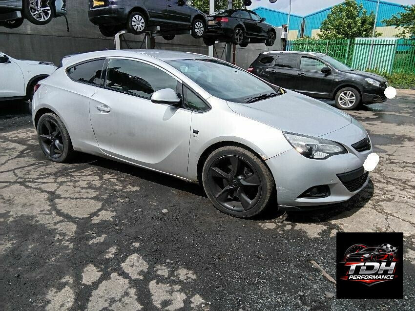 Despiece / Recambios Opel Astra J GTC (2011-2018) Color Plata