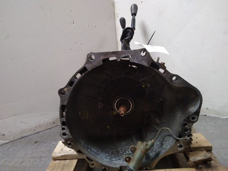 Caja de Cambios Manual Toyota Hilux 4X4 Doble Cabina 330303G120