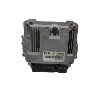 Centralita motor uce 8200391966 de Renault Megane ii station wagon (km0/1_)