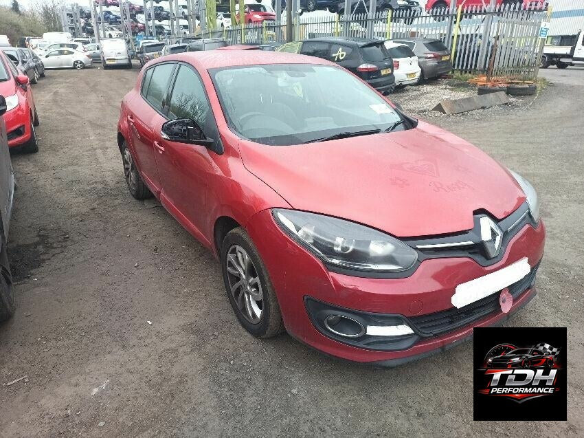 Renault Megane III Berlina 2008-2016 Rojo - Despiece / Recambios
