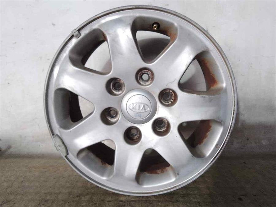 Llanta Kia Carnival