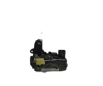 Motor cierre centralizado trasero izquierdo 13128115 de Opel Astra berlina 5p