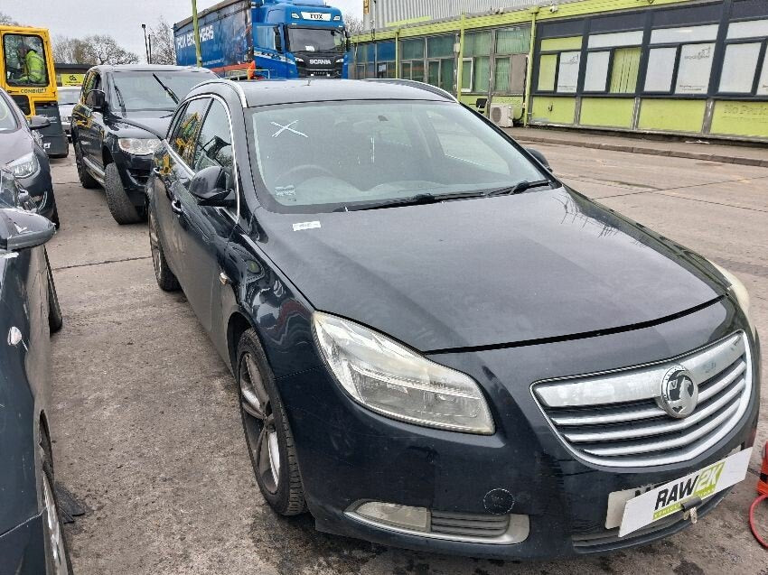 Despiece / Recambios Vauxhall Opel Insignia A (2008-2013) Negro Berlina
