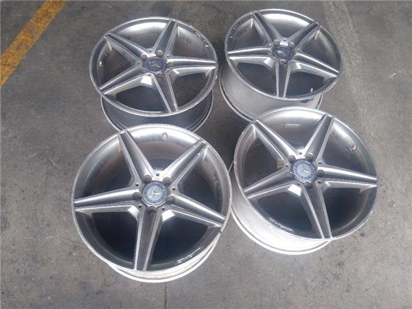 Juego Llantas Mercedes-Benz - Clase C