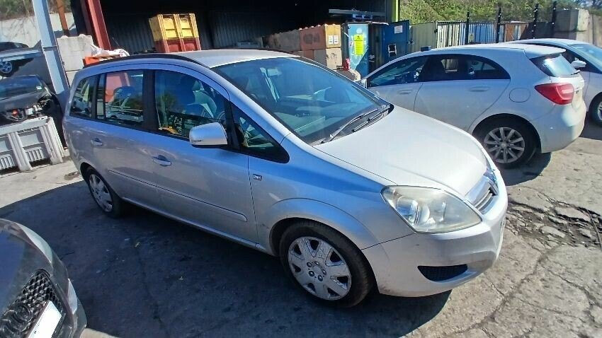 Despiece / Recambios Opel Zafira B (2005-2014) Monovolumen Plata