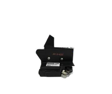 Cerradura puerta delantera derecha 805024778R de Dacia Duster ii