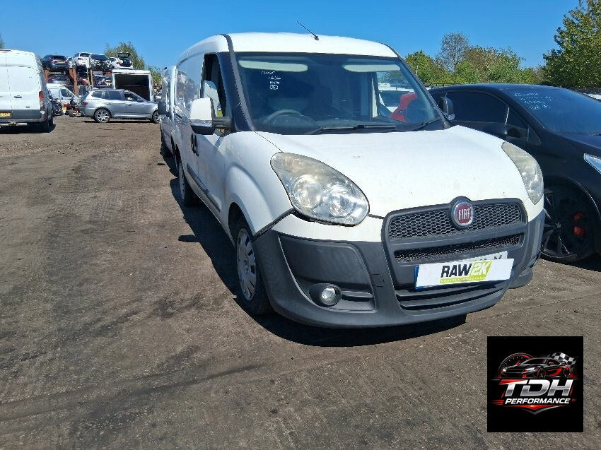 Fiat Doblo II (263) 2010-2015 Furgon Blanco - Despiece / Recambios