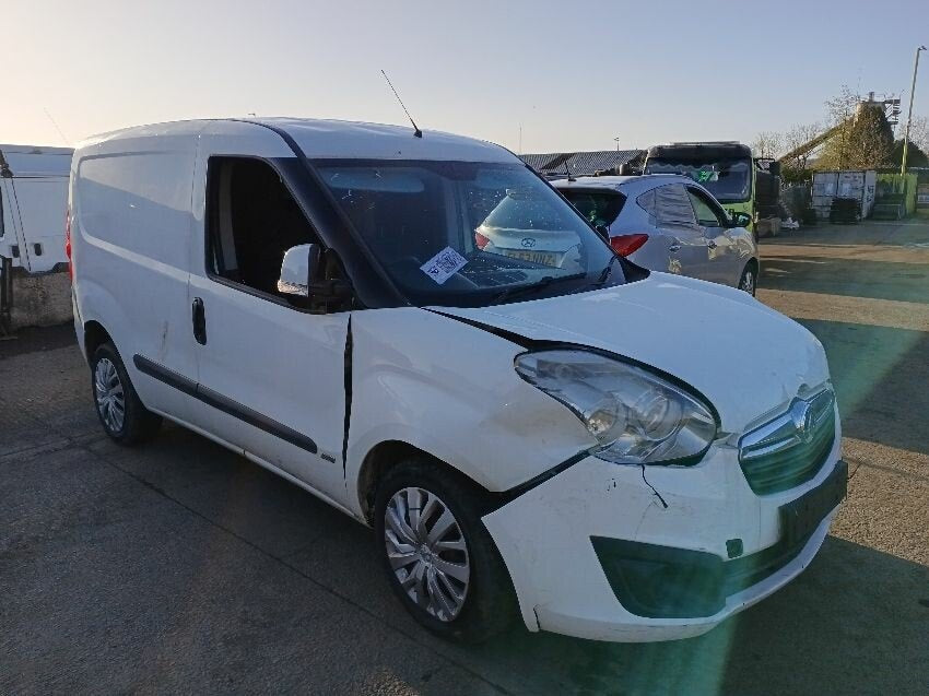 Vauxhall Opel Combo D (2011-2018) Furgón Blanco - Despiece / Recambios