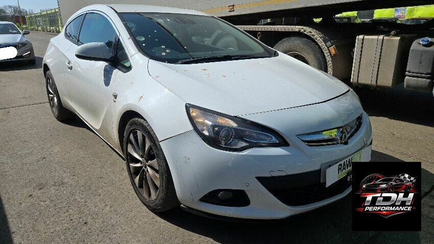 Despiece / Recambios Vauxhall Opel Astra GTC J (2011-2018) Blanco