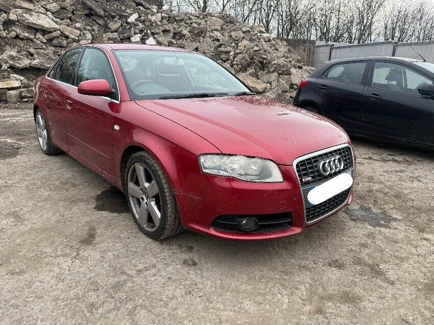 Audi A4 B7 (2004-2008) Berlina Rojo Granate - Despiece y Recambios