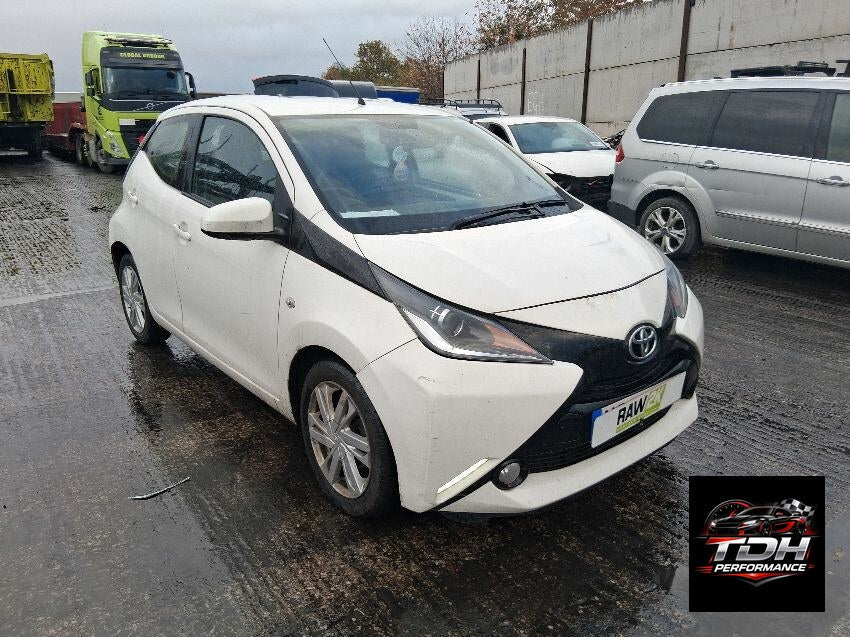 Toyota Aygo II (2014-2021) Blanco Despiece / Recambios