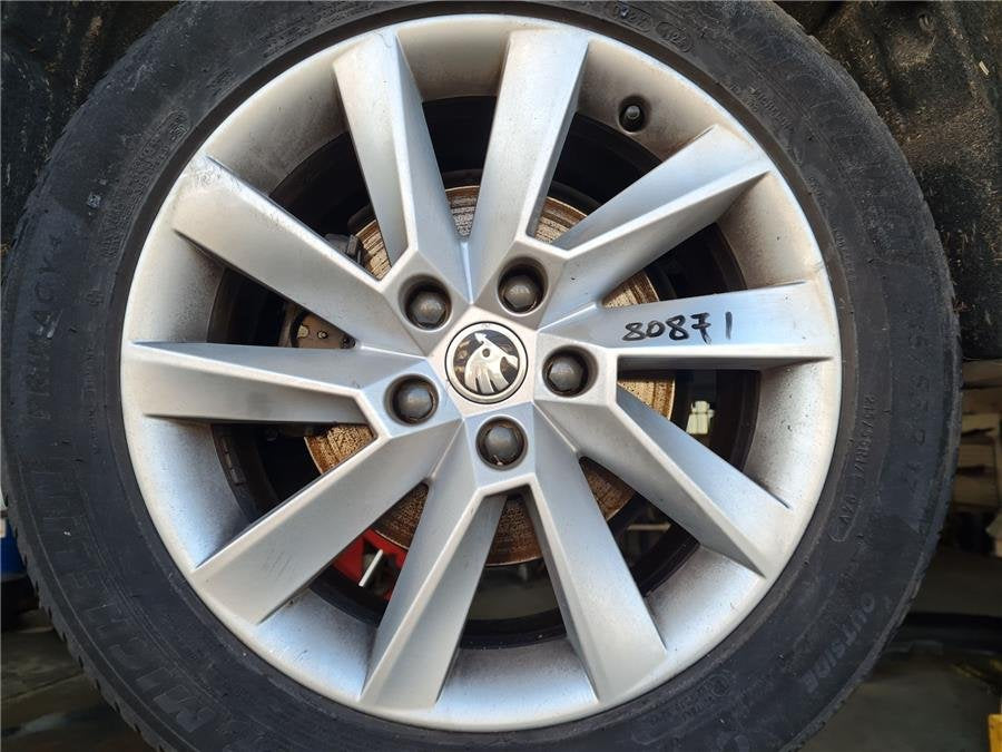 Llanta Skoda Superb Combi