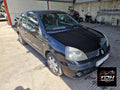 Renault Clio II (2001-2012) 3p Negro - Despiece / Recambios