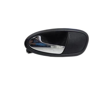 Maneta interior delantera izquierda 5P0837113 de Seat Leon (1p1)