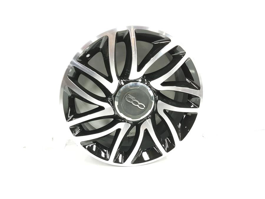 Llanta Fiat 500L