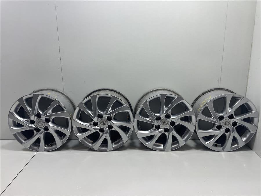Juego Llantas Toyota Auris