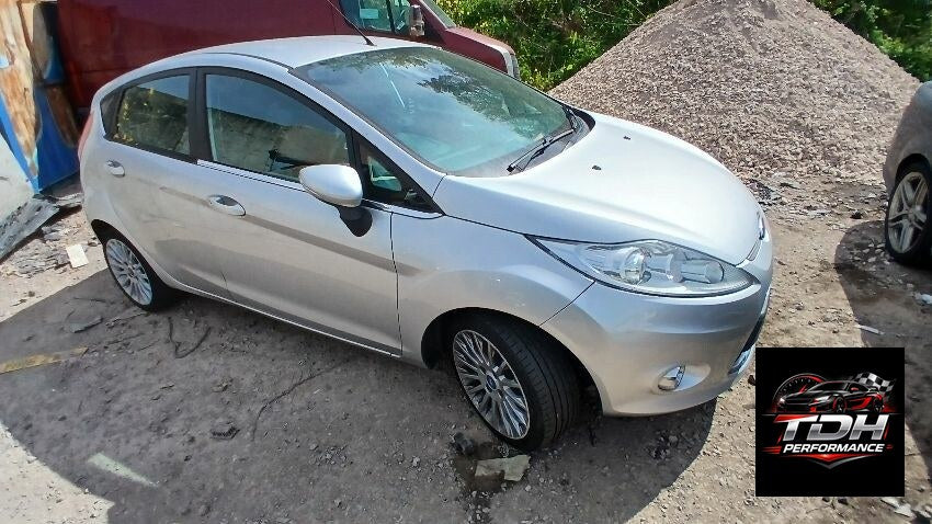 Ford Fiesta Mk6 JA8 (2008-2017) Plateado - Despiece Completo / Recambios