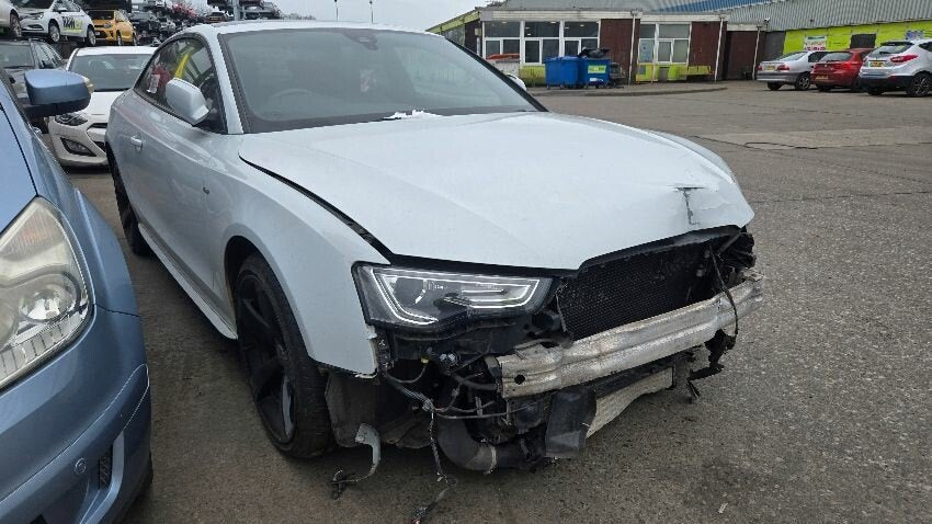 Audi A5 8T Coupe (2011-2016) Blanco - Despiece / Recambios