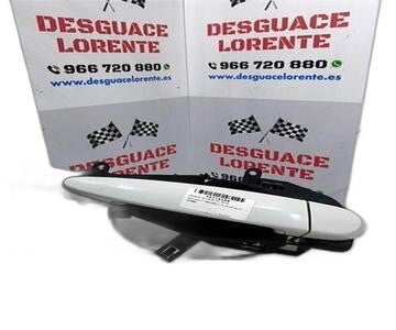 Maneta exterior delantera derecha 257680 de Bmw Serie x1 (e84)