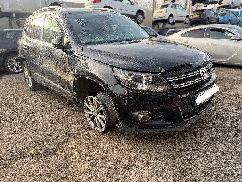 Despiece Volkswagen Tiguan I (5N) Facelift 2011-2016 Negro | Recambios