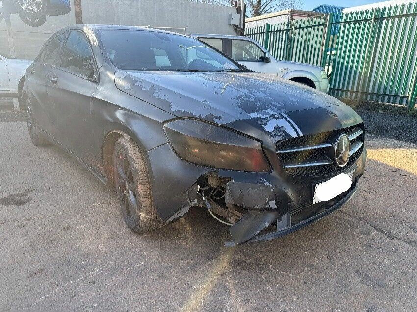 Mercedes Clase A W176 (2012-2018) Negro Mate - Despiece / Recambios