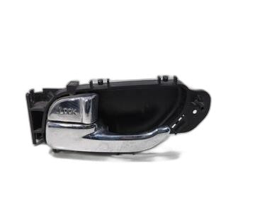 Maneta interior delantera izquierda 7241021000 de Ssangyong Rodius