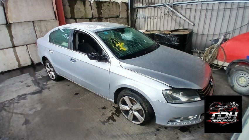 Despiece / Recambios Volkswagen Passat B7 (2010-2014) Berlina Gris Plata